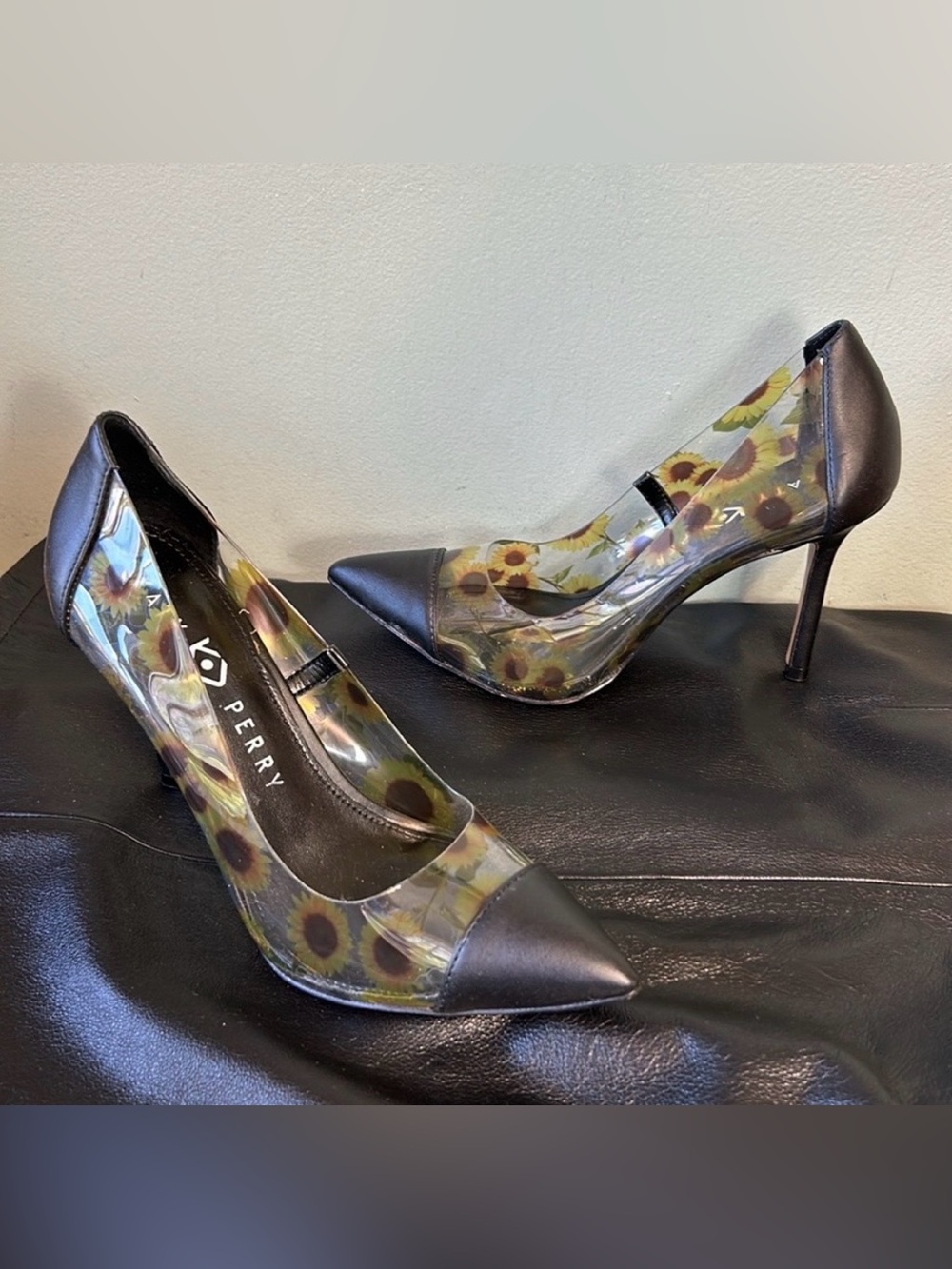 Katy Perry Black Clear Floral Sunflower The Meline Heeled Pumps Shoes